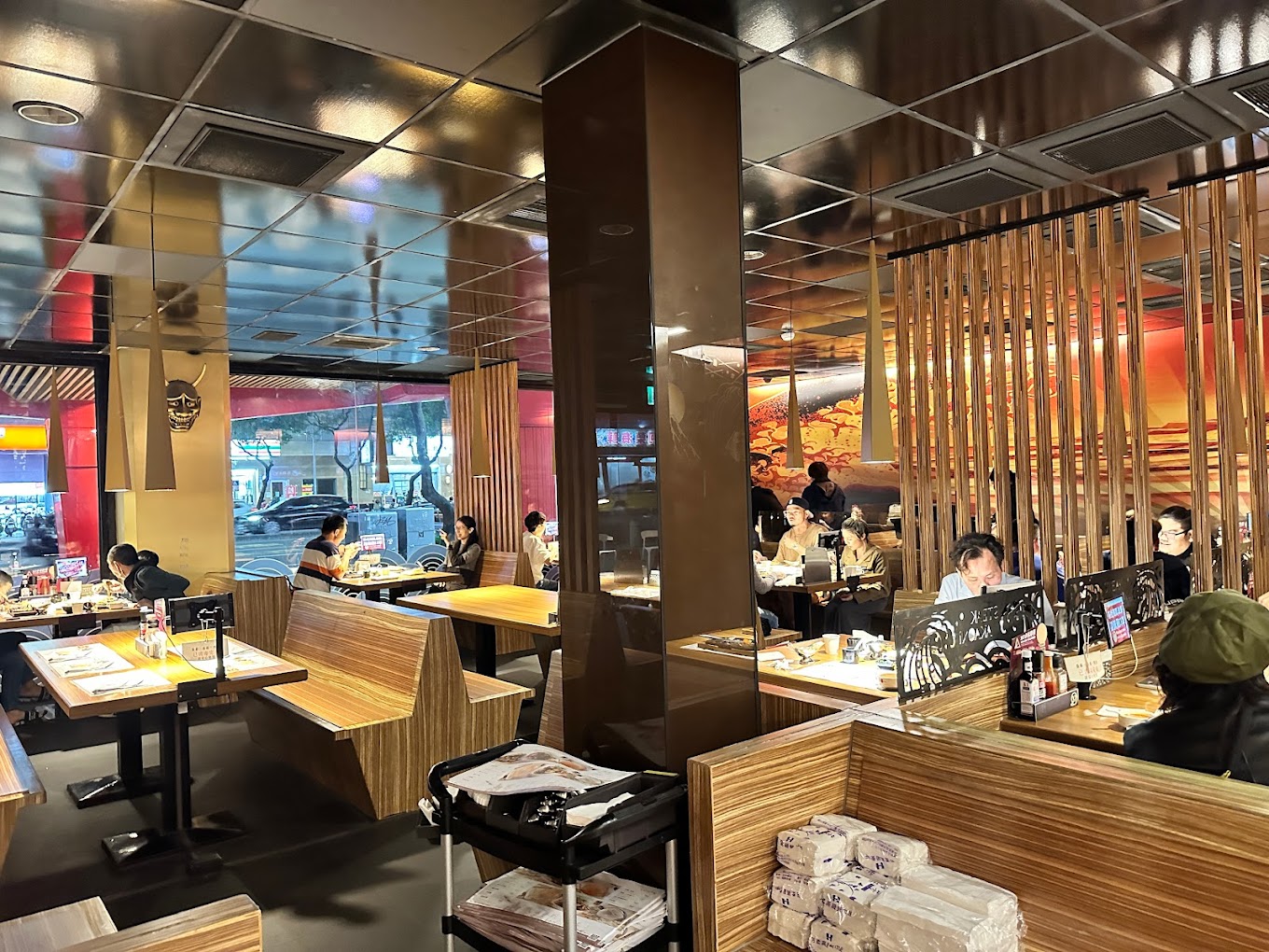 2025 高雄在地美食推薦 ! 饕客認證的 20 間店! 28 赤鬼炙燒牛排