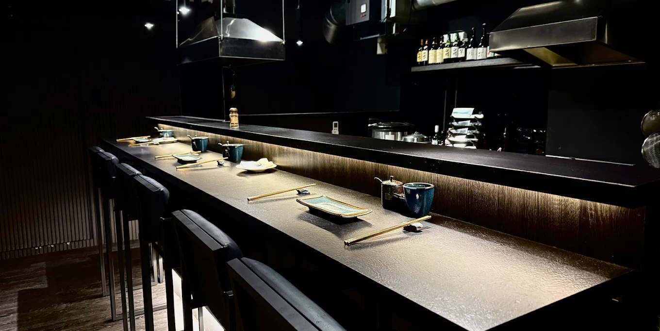 2025 高雄隱藏美食推薦!在地人私藏的 25 家口袋名單 33 墨岩 居酒屋